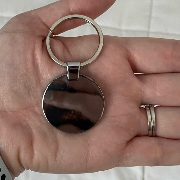 Disney’s Cruise Line Keychain - Picture 2 of 5